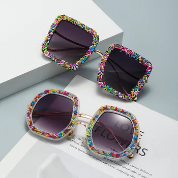 2023 Fashion Luxe Vrouwen Grote Frame Steampunk Zonnebril UV400 Candy van Diamond Punk Party zonnebril Brillen