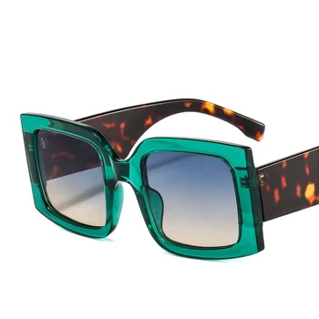 Nieuw Oversized Vierkante Zonnebril Vintage Designer Vrouwen 2021 Fashion zonnebril Groene Tinten UV400 Mannen Luxe Merk Man Vrouw